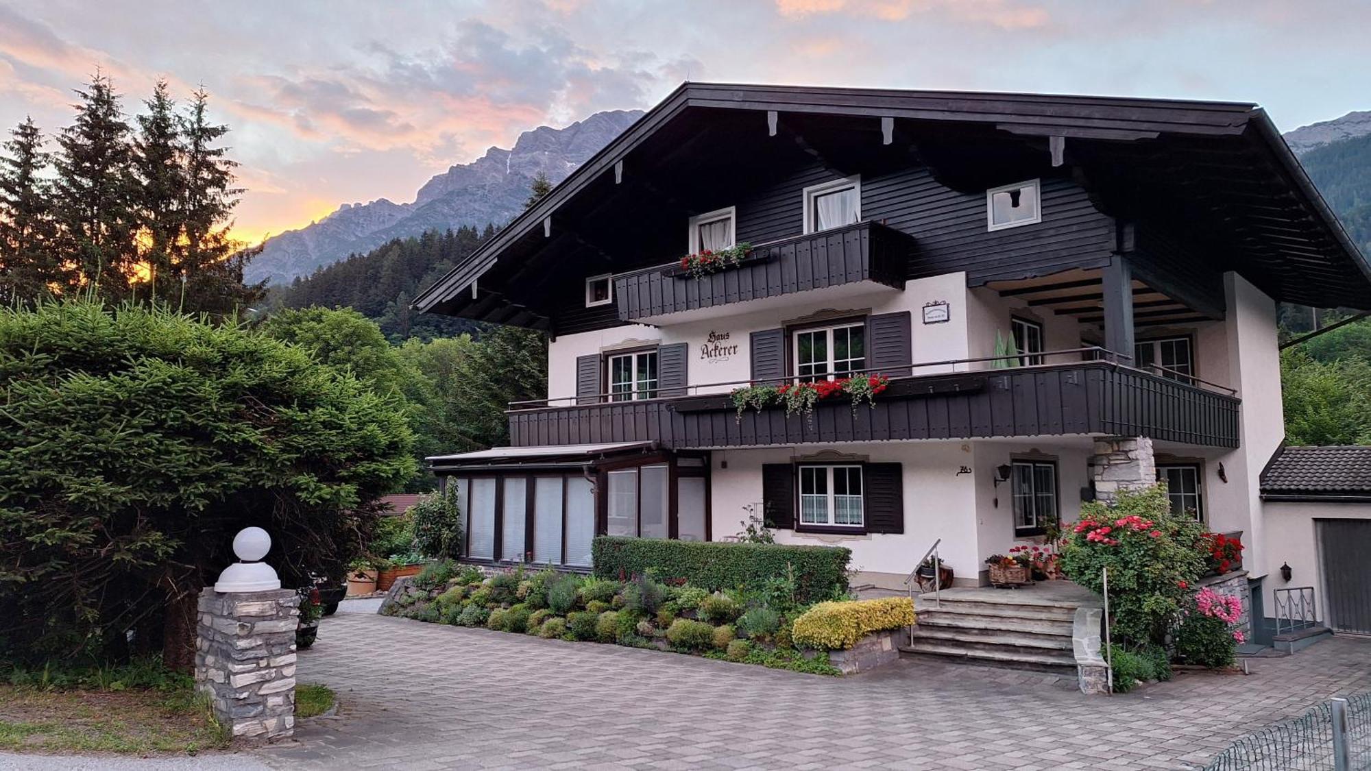 Haus Ackerer Lägenhet Leogang Exteriör bild
